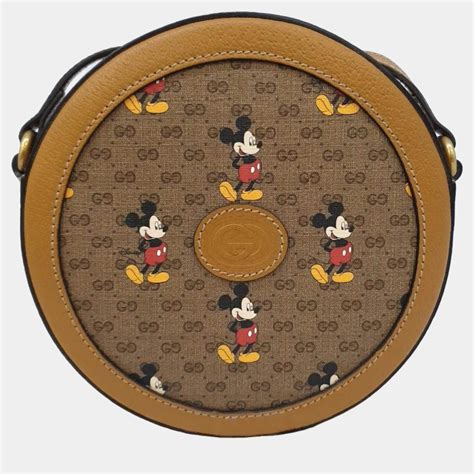 disney gucci wallet white|Gucci Disney round bag.